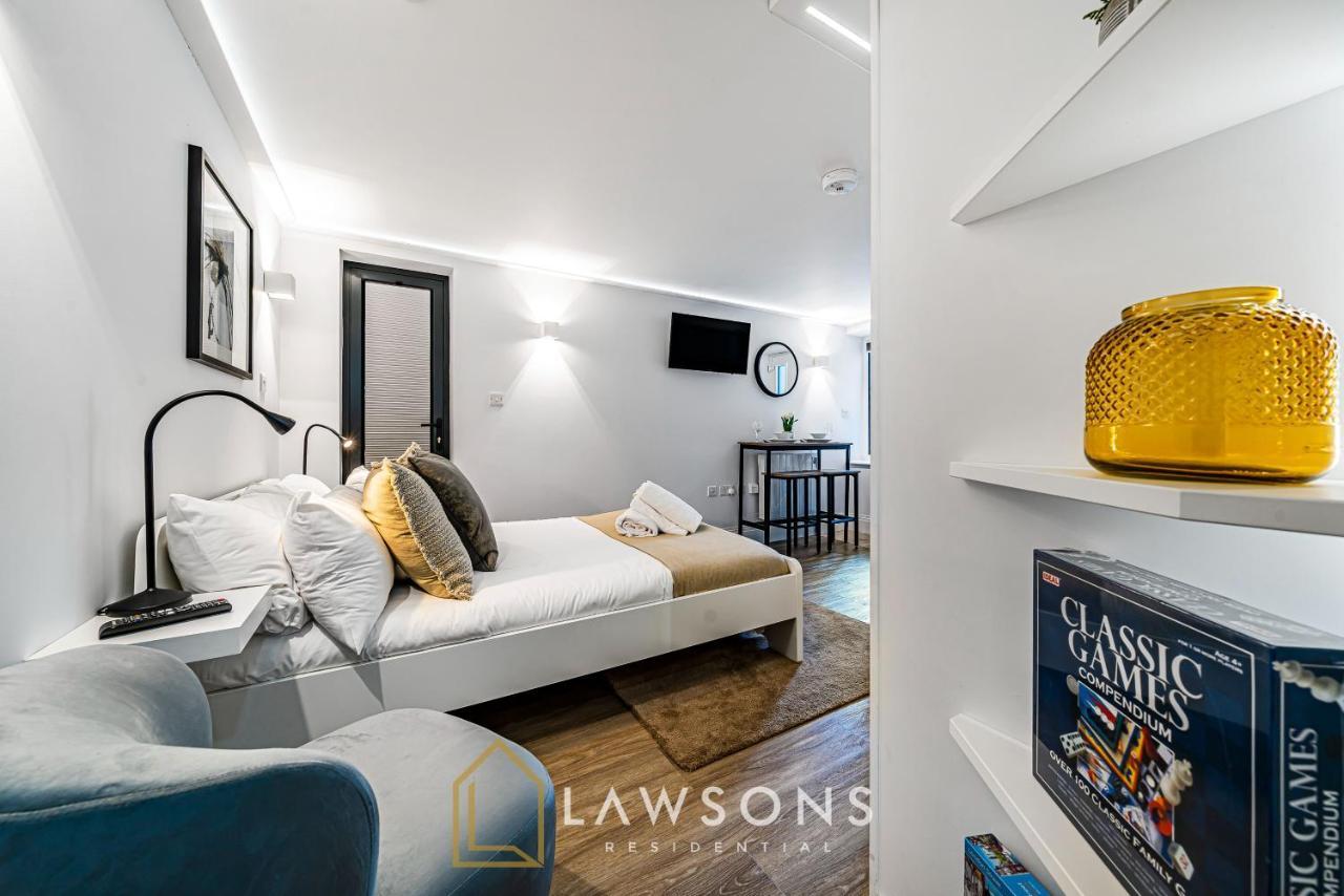Cosy Living By Lawsons Apartment วินด์เซอร์ ภายนอก รูปภาพ