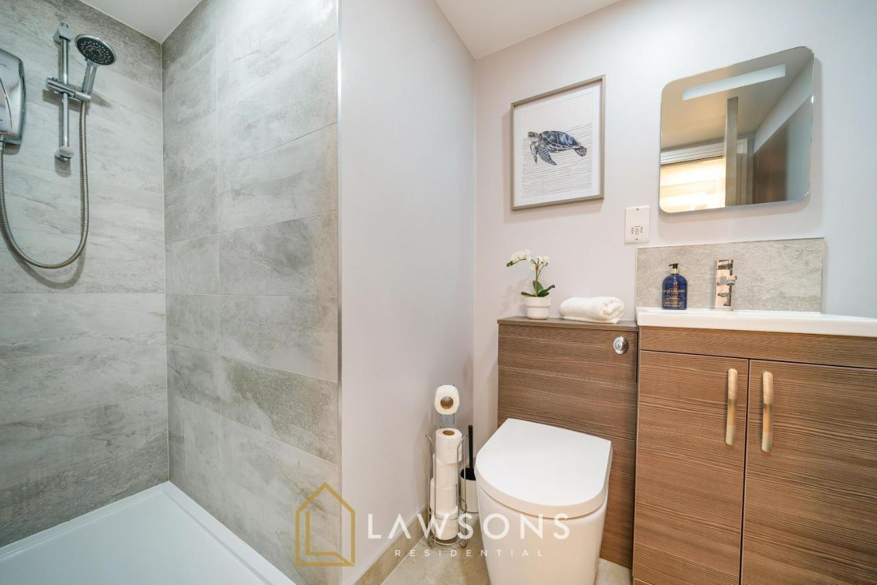 Cosy Living By Lawsons Apartment วินด์เซอร์ ภายนอก รูปภาพ